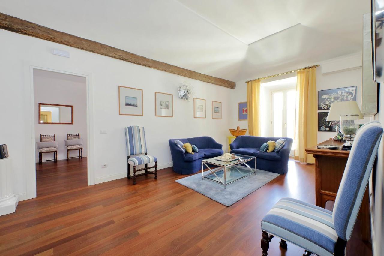 דירות רומא Ych-Penthouse Fiammetta A Piazza Navona מראה חיצוני תמונה