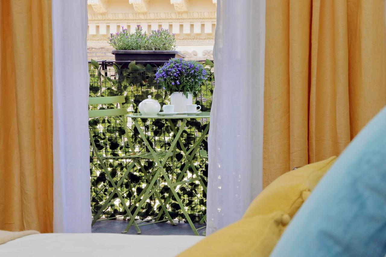 דירות רומא Ych-Penthouse Fiammetta A Piazza Navona מראה חיצוני תמונה